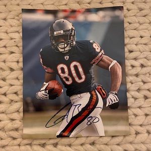Chicago Bears NFL Earl Bennett Football Autographed Signed Photo / memorabilia